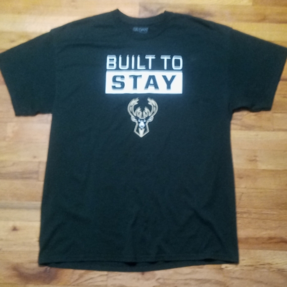 Milwaukee Bucks Champions Antetokounmpo t shirt - Picture 2 of 3